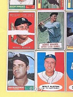 1961 Topps (16) HOF/Star. (Mickey Mantle.) Baseball Card Lot CgC605