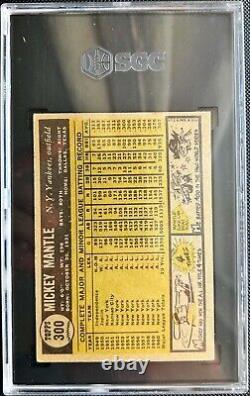 1961 Topps #300 Mickey Mantle Yankees Hof Sgc 5
