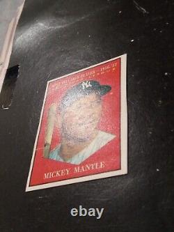 1961 Topps Mickey Mantle #475 Baseball Card