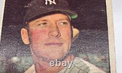 Mickey Mantle 1961 Topps #300 New York Yankees Used