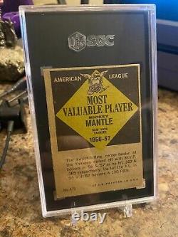 Mickey Mantle New York Yankees #475 1961 Topps Baseball Card SGC Grade 4